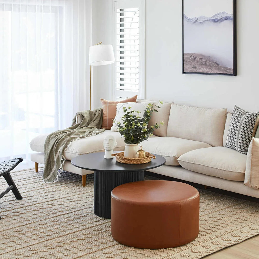 Luxo Nation Elegance: Round Coffee Table with Solid Wood Circle Pedestal, Finished in Black